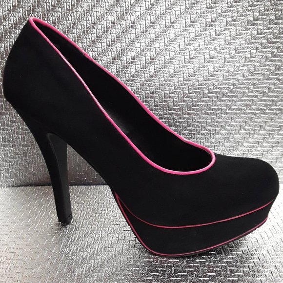 Candie's Shoes - Candies Black Suede Platform Heel (NIB) | Size 9.5